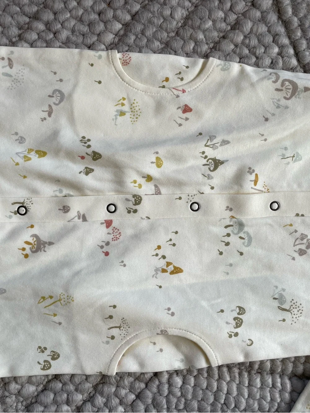 NWT Pehr placket romper - mini mushrooms print - 12-18 months